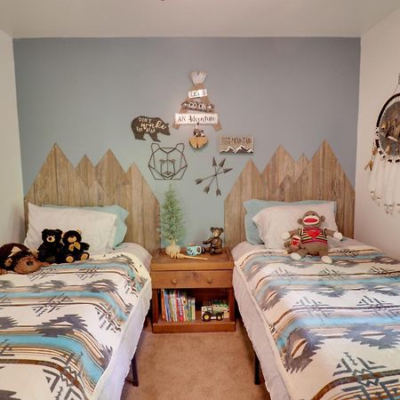Cozy Whittier Home With Fire Pits Less Than 15 Mi To Hiking! Екстер'єр фото