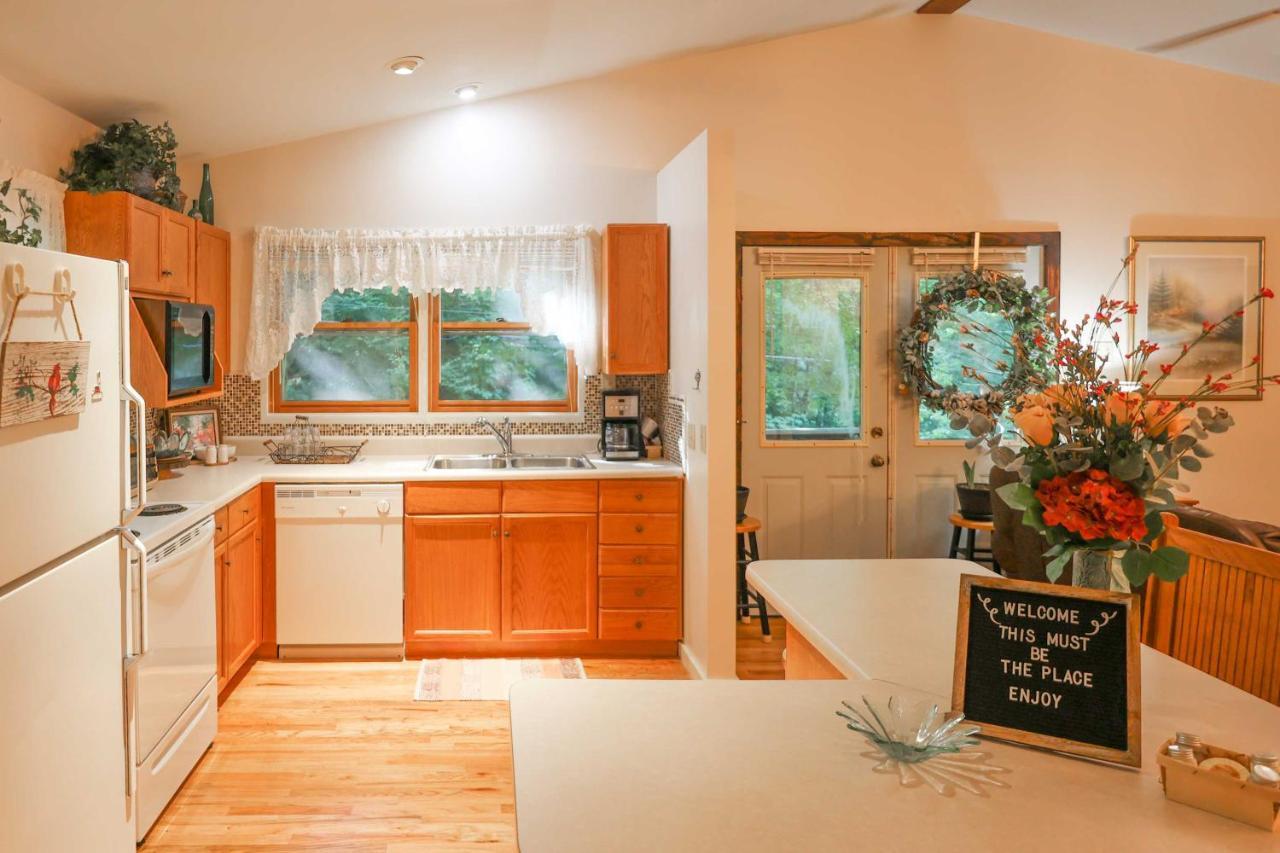 Cozy Whittier Home With Fire Pits Less Than 15 Mi To Hiking! Екстер'єр фото