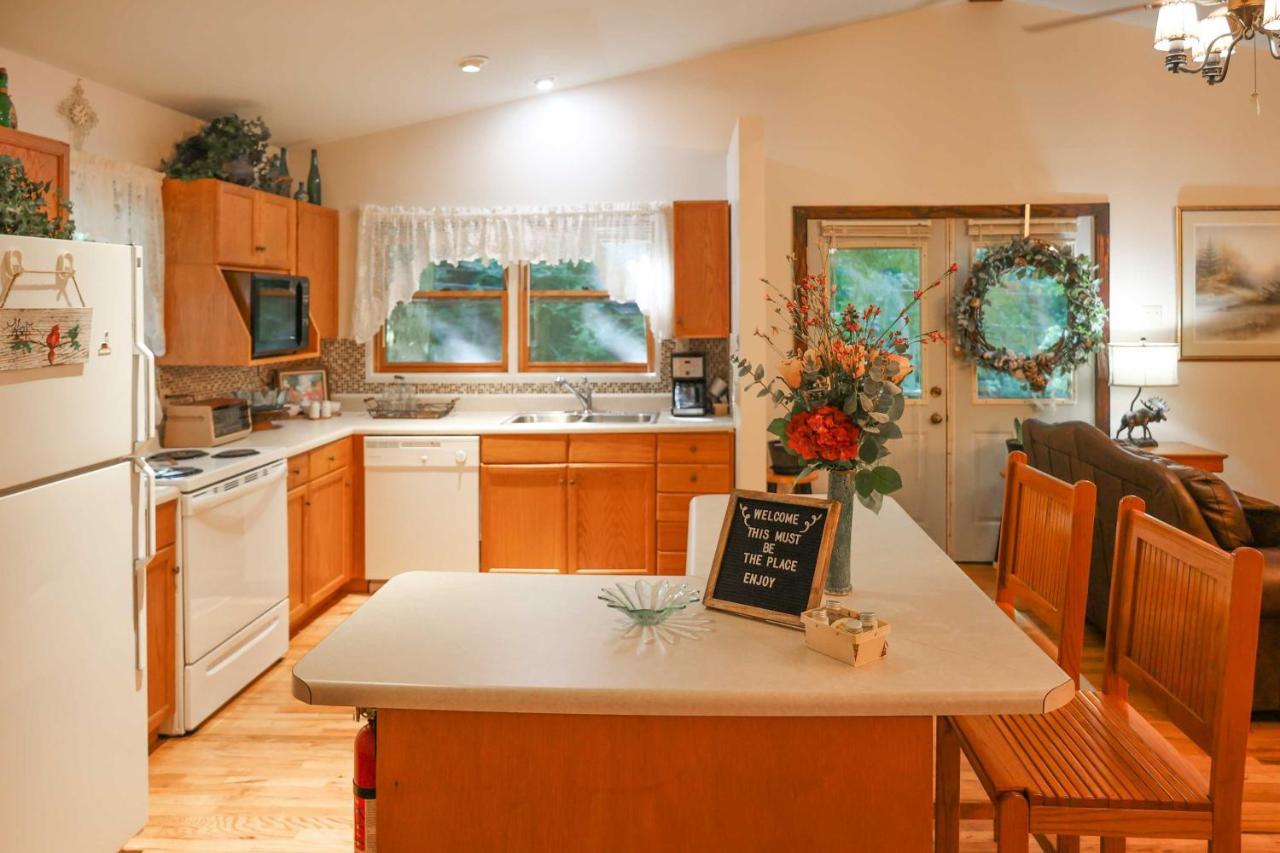 Cozy Whittier Home With Fire Pits Less Than 15 Mi To Hiking! Екстер'єр фото